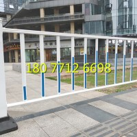廣西市政道路護(hù)欄丨防城隔離欄馬路人行丨崇左道防撞欄桿